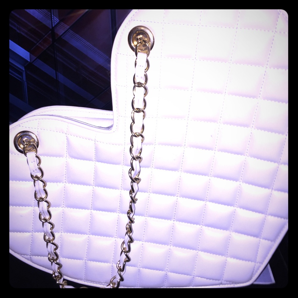 Bebe heart purse